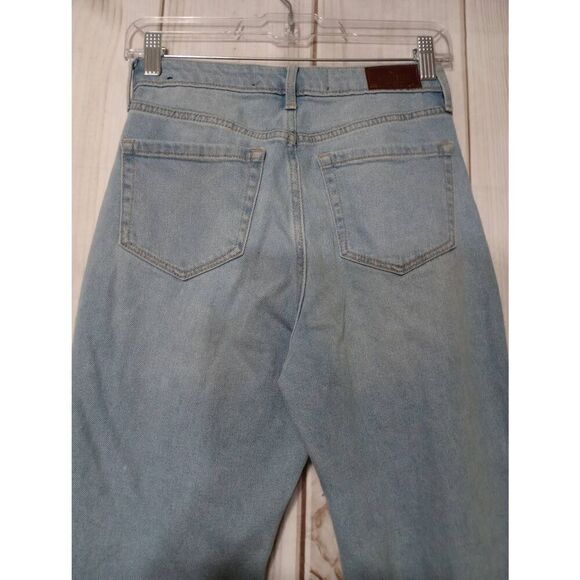 Hollister Jeans Ladies 25 Ultra High Rise Mom Vintage stretch distressed light w - Picture 4 of 8